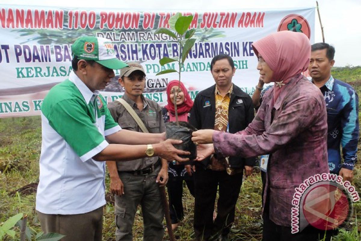 Komunitas Motor dan Lingkungan Tanam 1000 Pohon