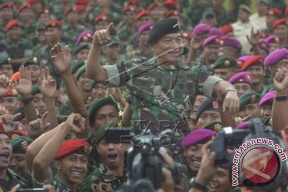 TNI Siap Bantu Keamanan Terkait Polemik KPK-Polri