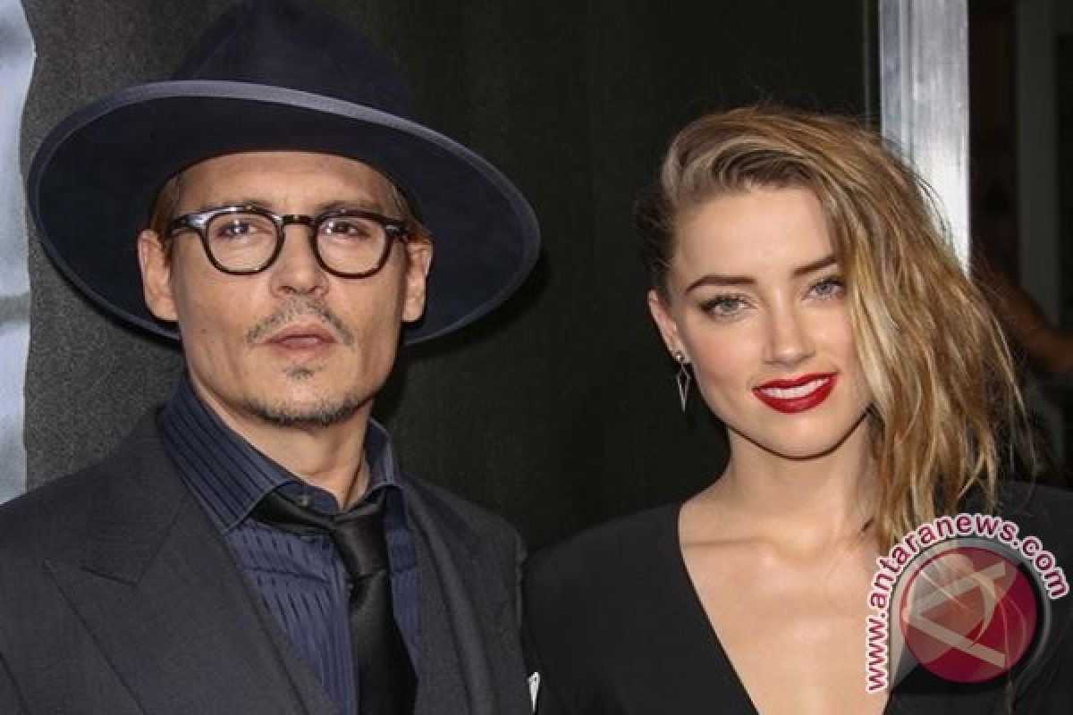 Diam-Diam Johnny Depp Sudah Nikah
