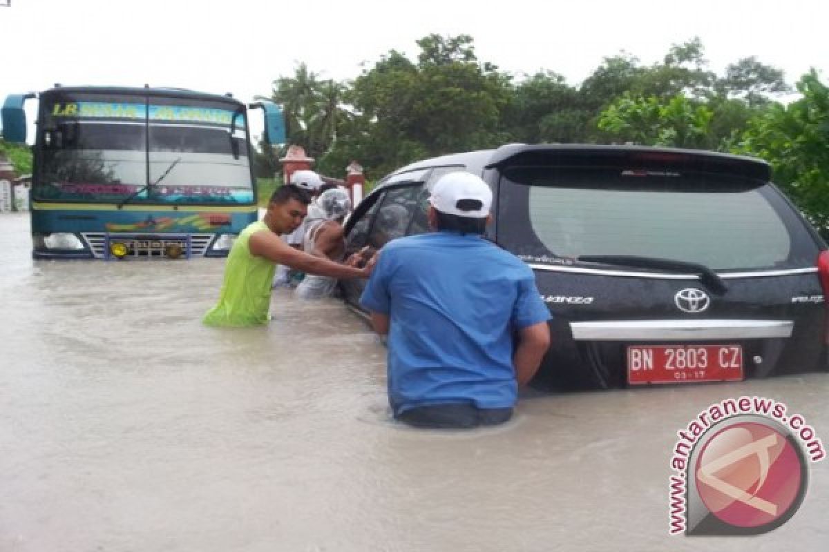 Pulau Belitung Dilanda Banjir Bandang, Ratusan Rumah Terendam