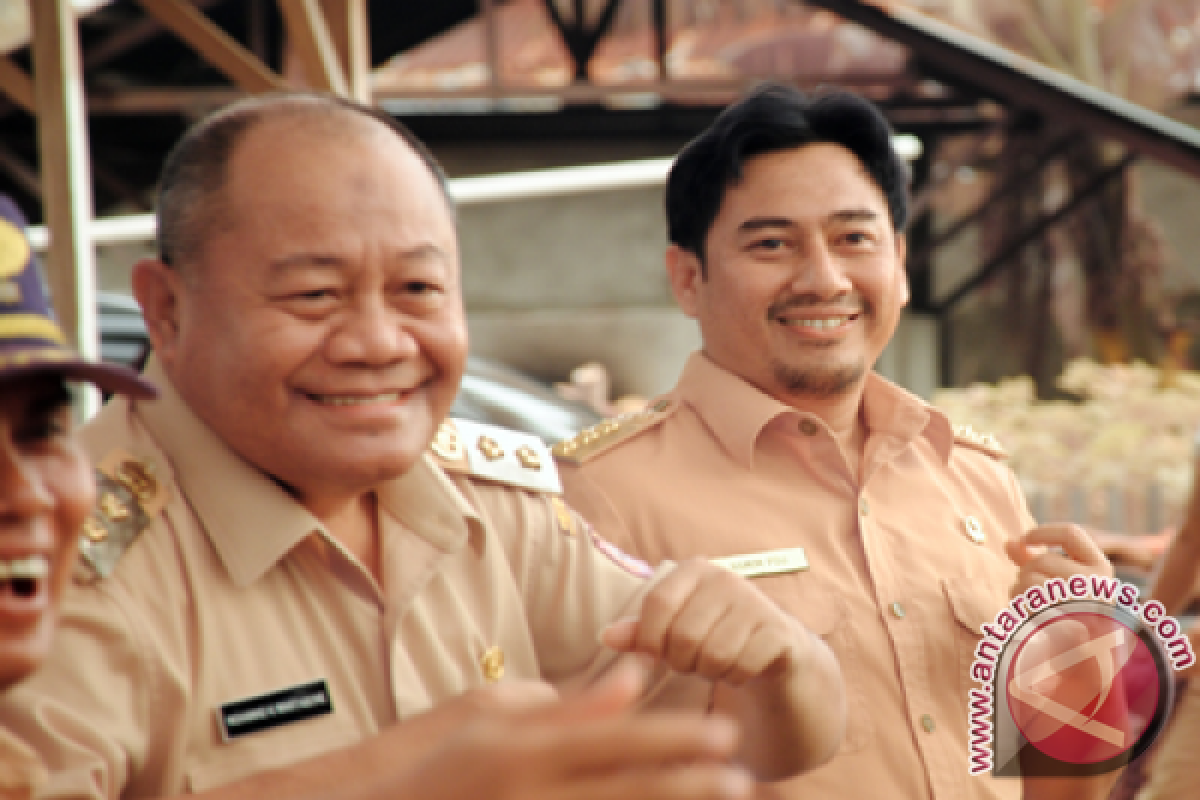 Bupati Bone Bolango Galakkan Tanam Bambu Kuning 