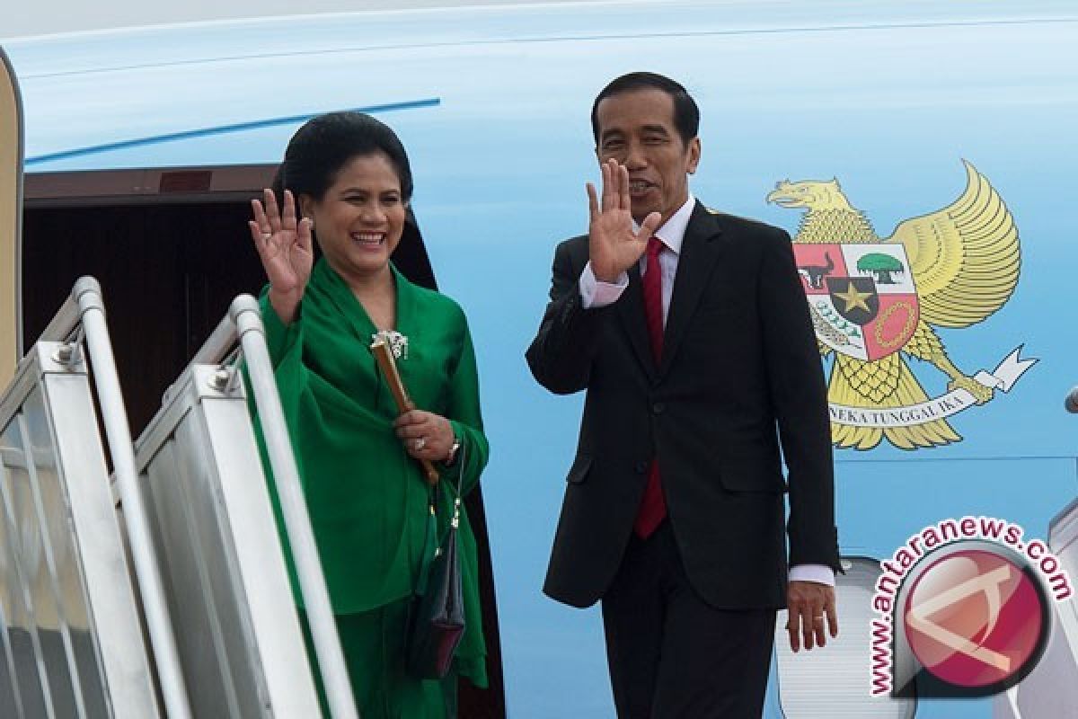 Presiden Jokowi Terima Bintang Kehormatan dari Sultan Brunei    
