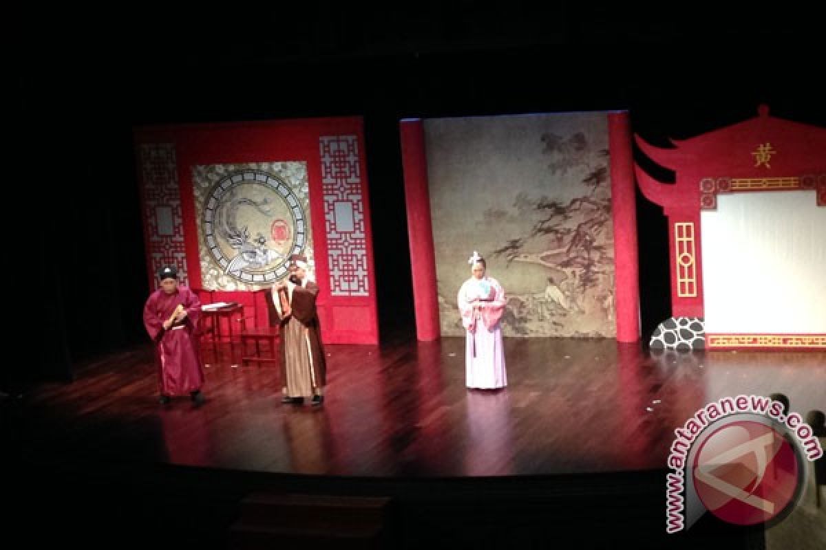 Teater Legiun pentaskan Chang Bersaudara