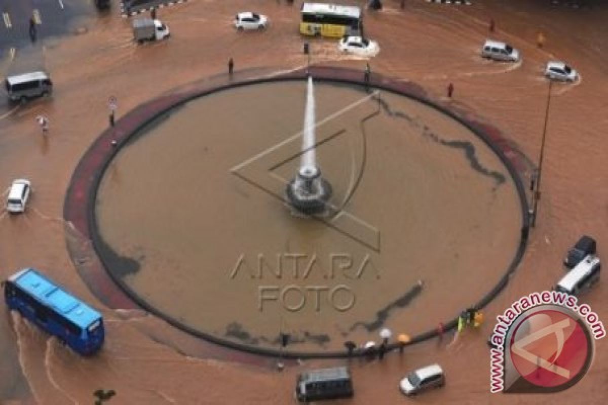 Bupati Bangka: Penanganan Musibah Banjir Harus Terpadu