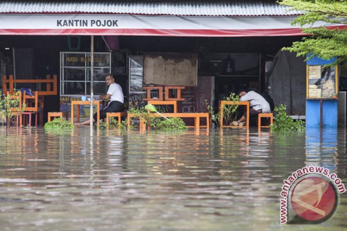 Banjir Jakarta surut