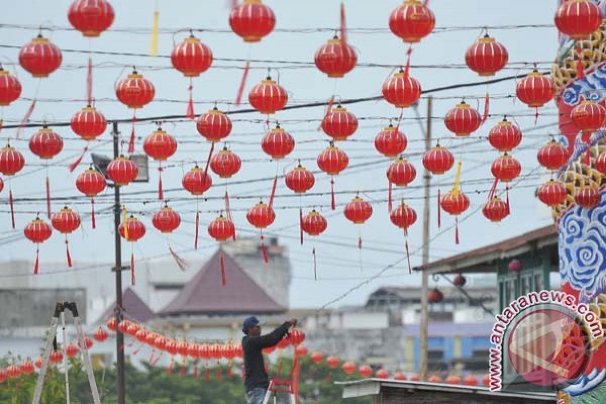 Central Park Mall gelar pesta kembang api Imlek