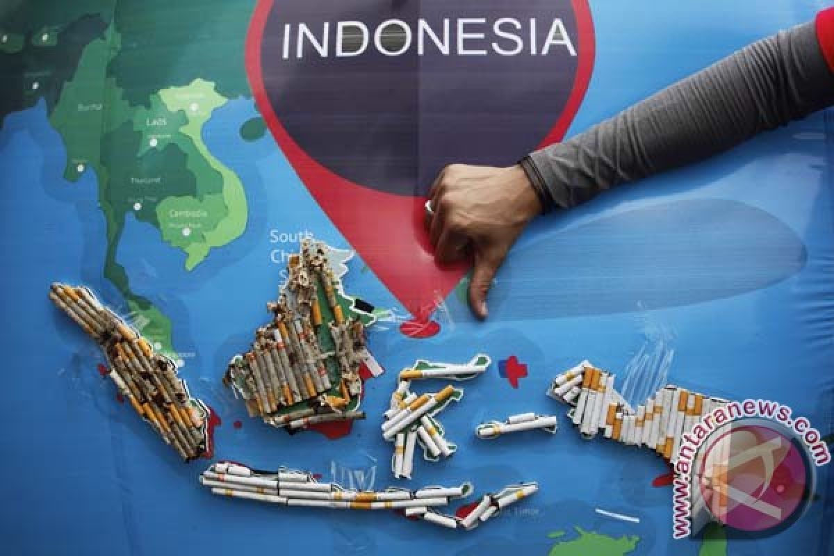 Indonesia not yet protected from influence of tobacco companies: WHO