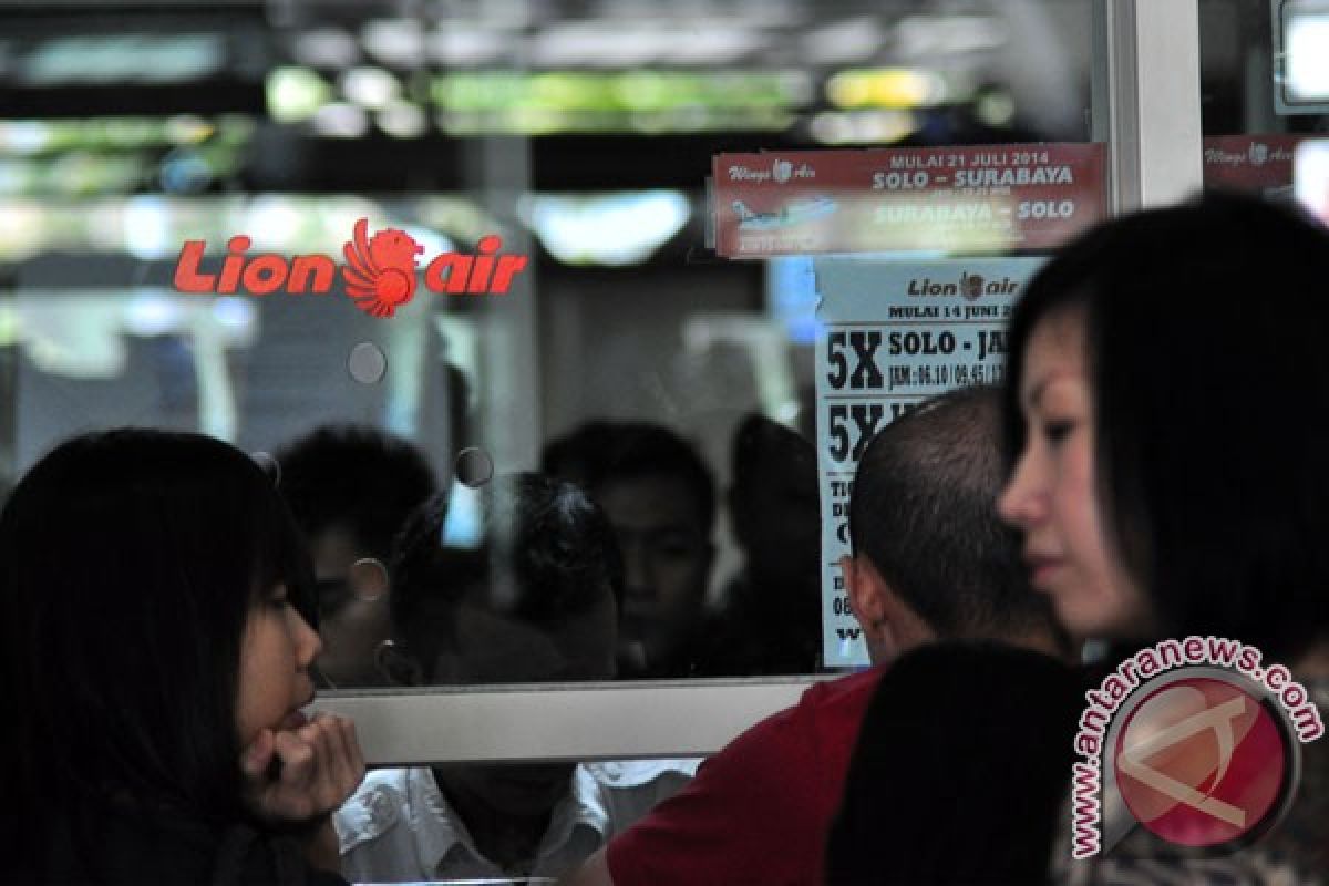 Petugas Lion Air tidak ada di loket untuk refund