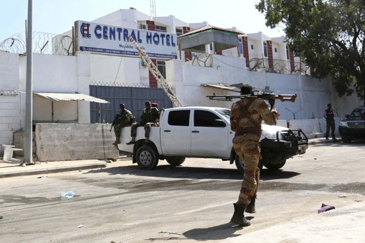 25 orang tewas dalam serangan terhadap satu hotel di Mogadishu