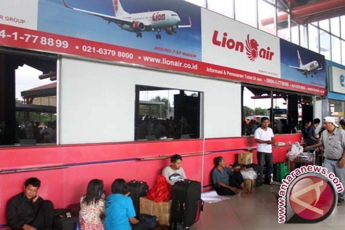 Kemenhub bekukan izin layanan bandara Lion dan AirAsia