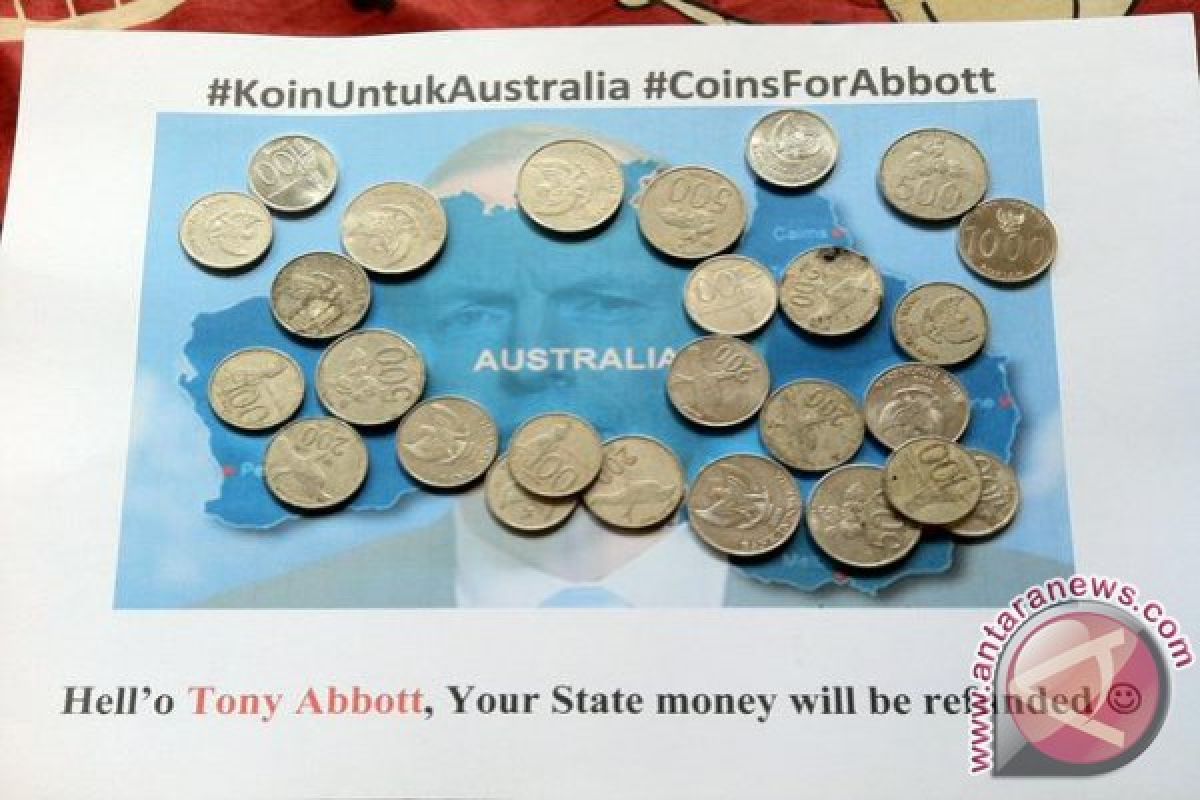 Pro-Indonesia coalition holds "Coin for Australia" at car free day