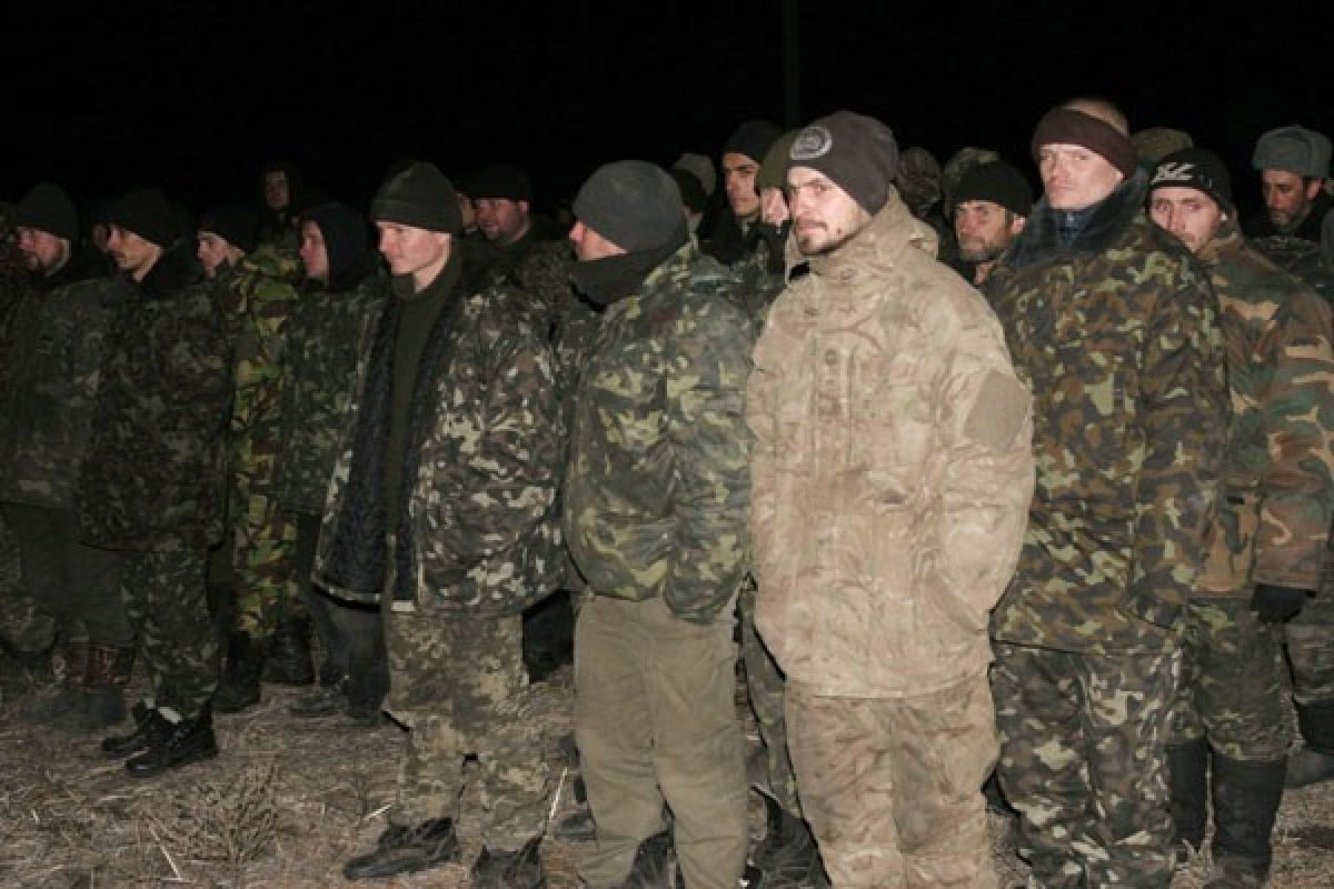 Ukraina dan pemberontak bertukar puluhan tahanan