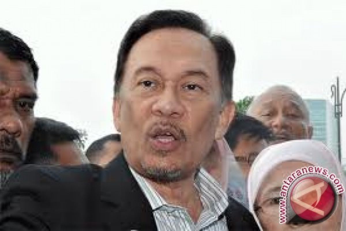 Anwar Ibrahim dibebaskan rabu
