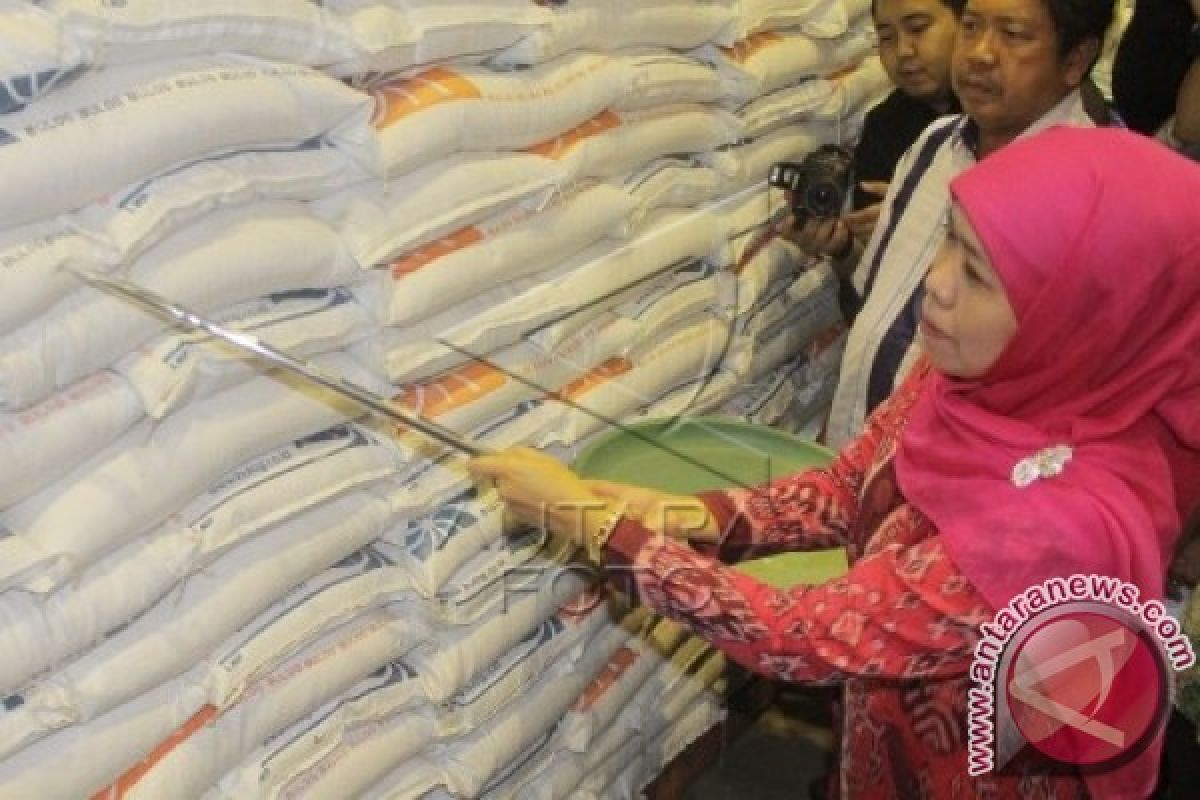 Mensos: Distribusi Raskin Mampu Turunkan Harga Beras