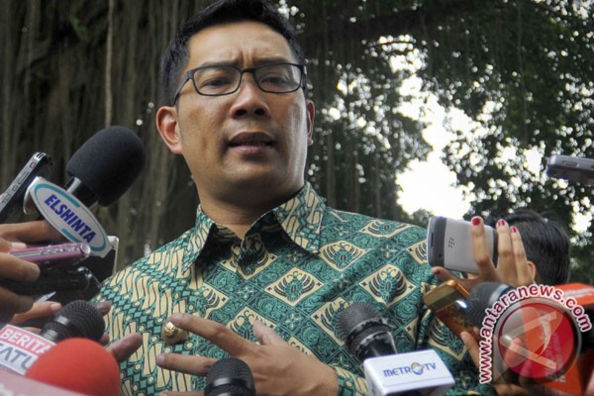 Ridwan Kamil keluar dari tim transisi