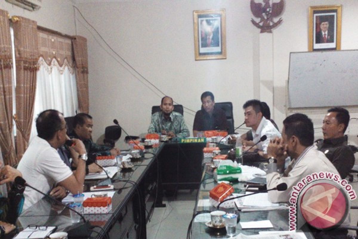 Legislator: Banjarmasin no Chance for Disco to Increase