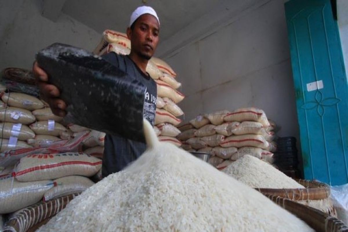 Pedagang : Operasi pasar tahan kenaikan harga beras