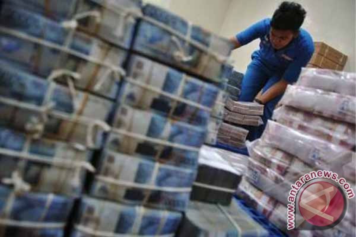 Rupiah Bergerak Menguat 33 Poin Menjadi Rp12.927