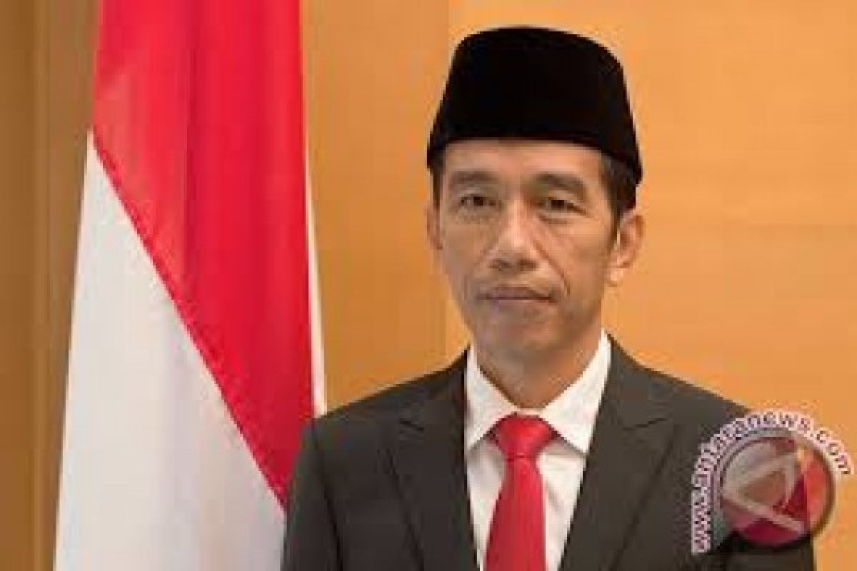 Presiden Jokowi minta Polri buang budaya koruptif