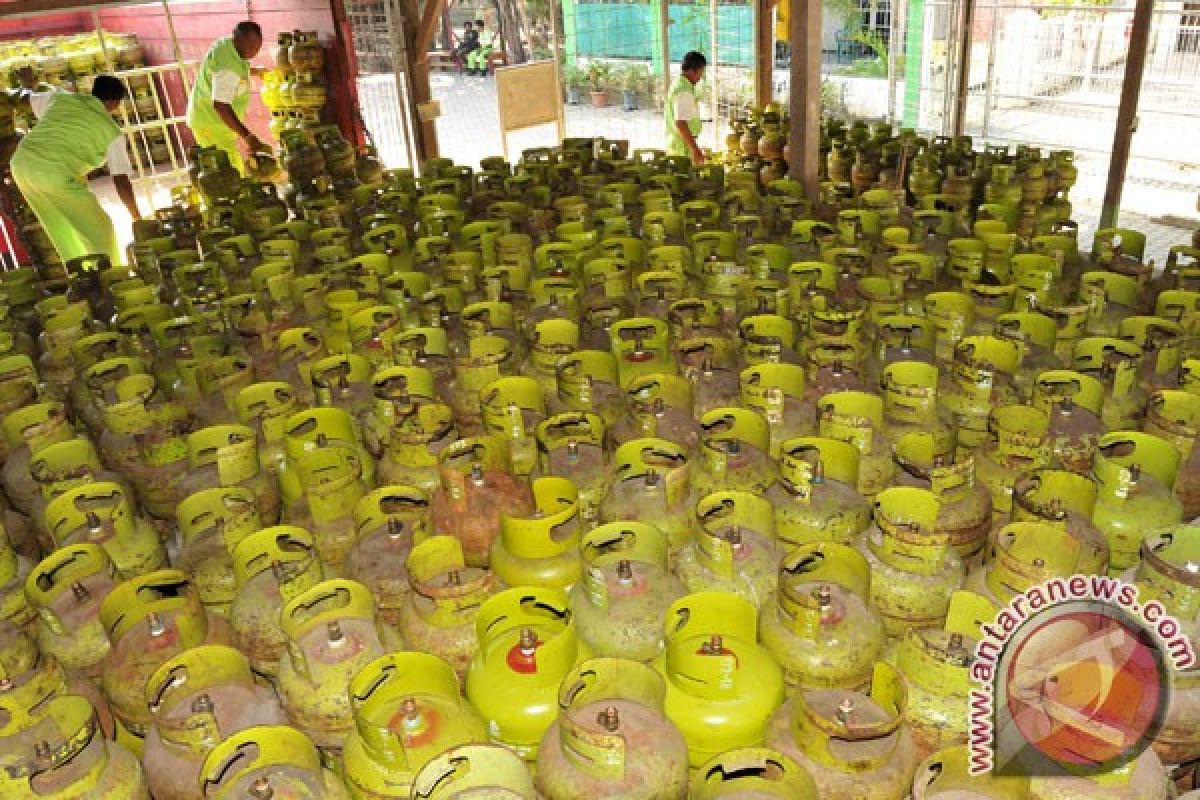 Gas tiga kilogram di Lebak tembus Rp23.000