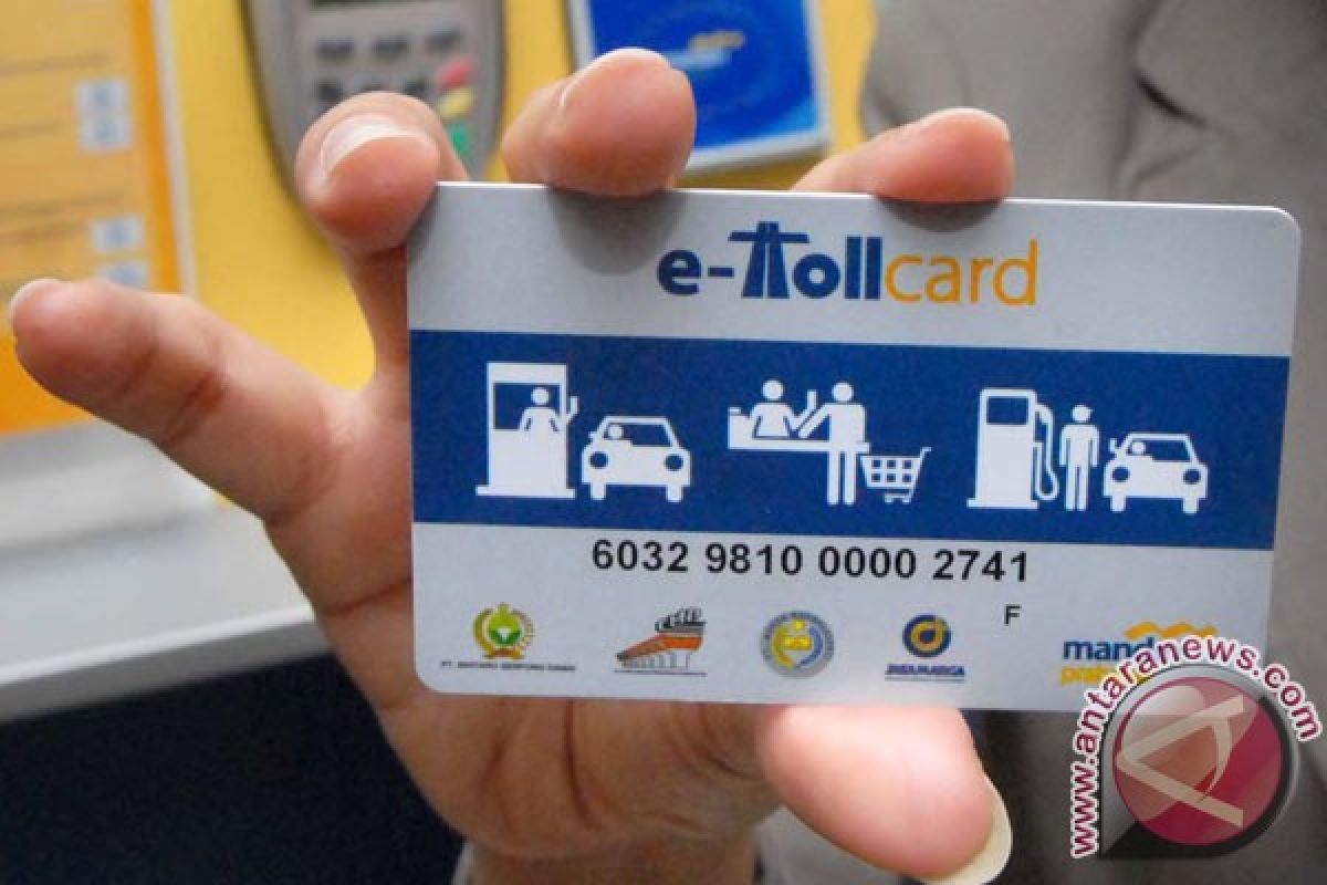 Penggunaan "e-toll pass" naik 25 persen