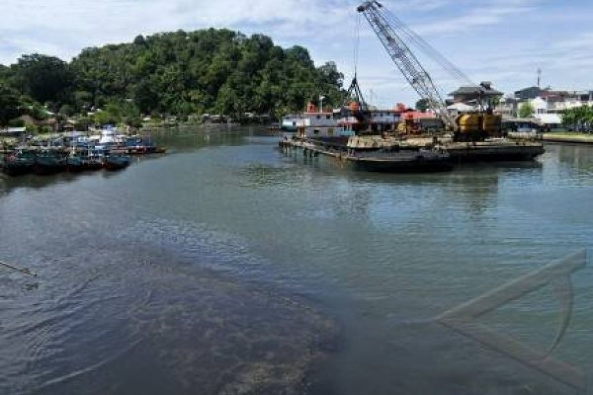 Lumpur 2 Meter, Api Pekalongan Minta Pemkot Mengeruk Sedimentasi Pelabuhan