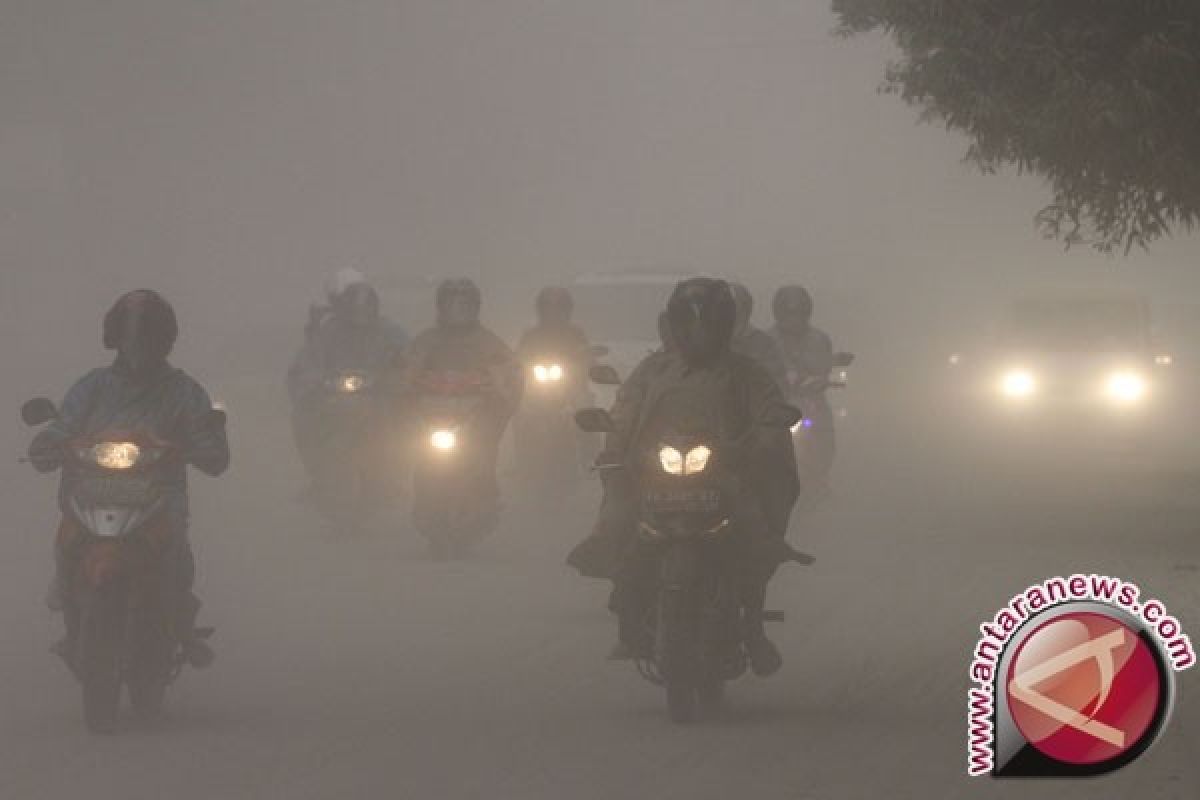  Hujan Debu Panikkan Warga Aceh Selatan