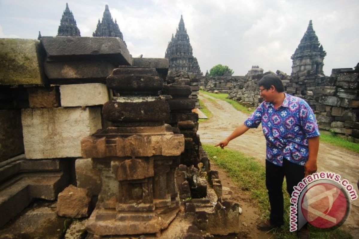 BPCB Yogyakarta temukan peripih di Candi Prambanan