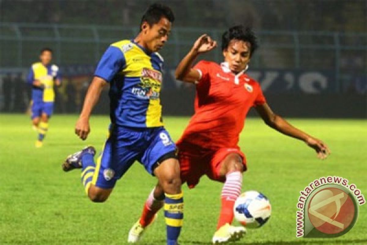 Arema bermain imbang 4-4 atas Persija