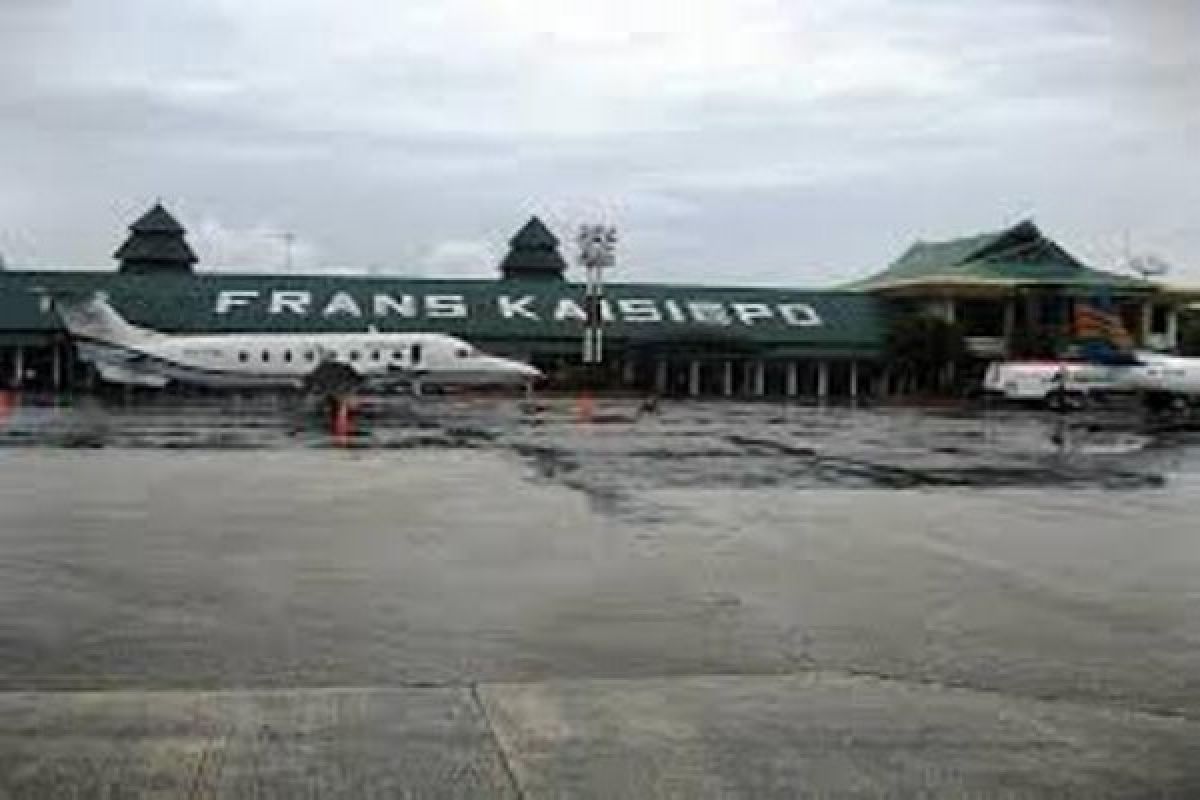 Manajemen Bandara Frans Kaisiepo sediakan layanan internet gratis