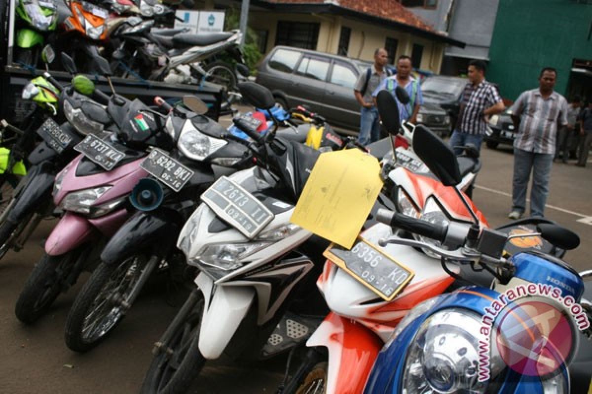 Polisi Kembalikan Empat Dari 46 Motor Curian