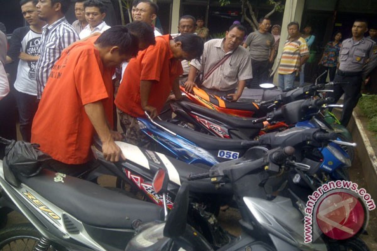 Polresta Bekasi Tangkap Tiga Tersangka Curanmor