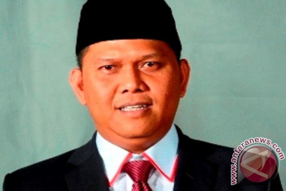 Wakil Dewan Minta Gubernur Cabut Izin Tambang  