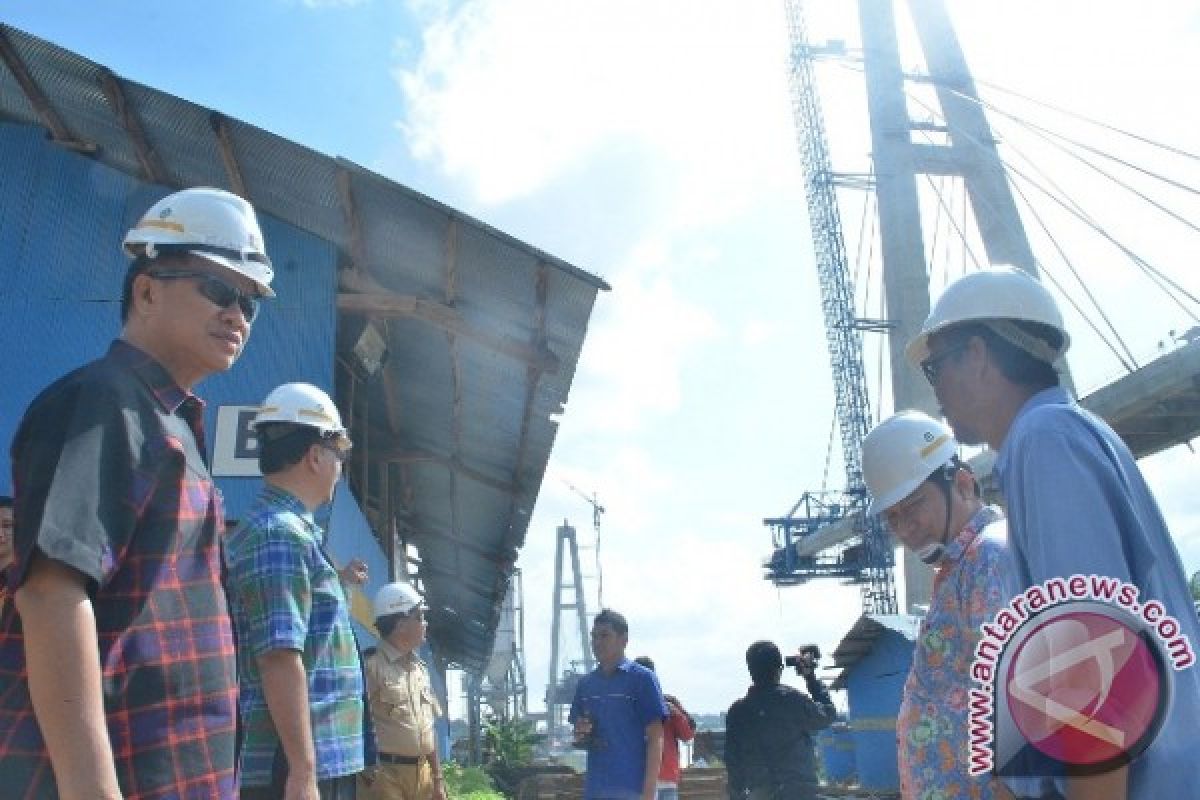 Pembangunan Jembatan Mahkota II Capai 79 Persen 