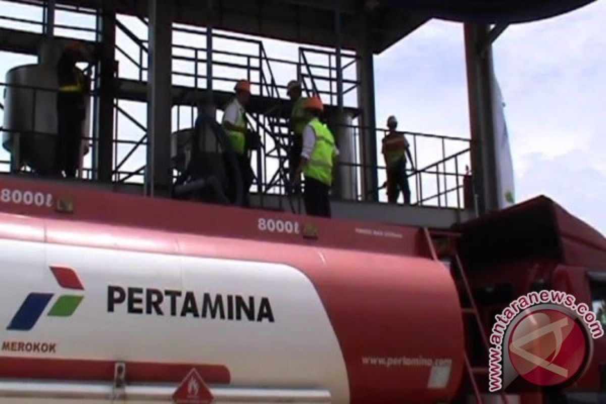Pertamina resmikan lifting perdana pertamax ke Kertapati