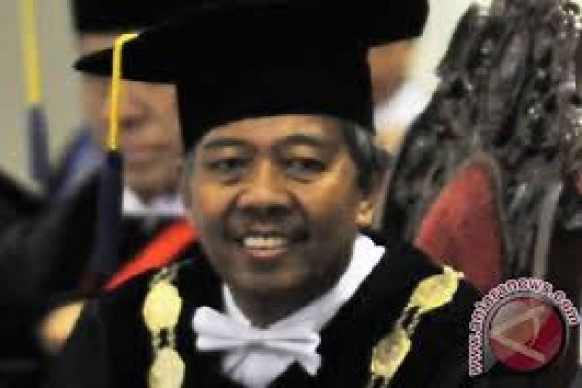 Undip Saring Tiga Calon Rektor