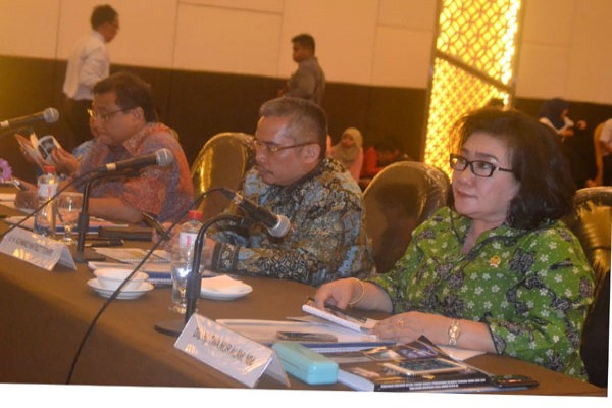 Komisi VI DPR Rapat Bersama Sejumlah BUMN