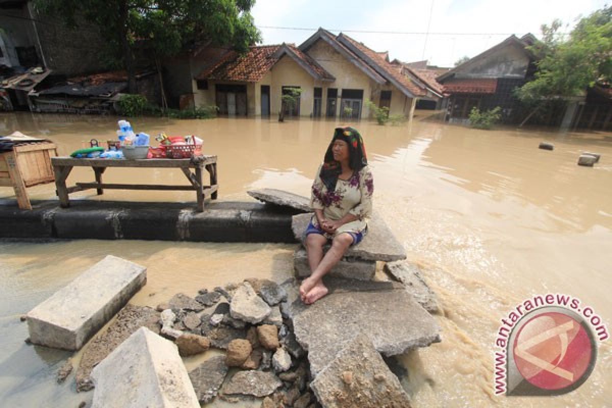 Wagub: Jabar waspada bencana hingga Mei 2015