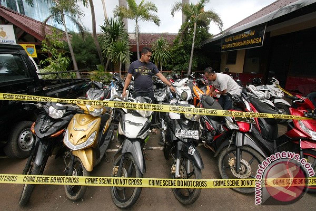 Yang dikeroyok karena disangka begal ternyata "debt collector"