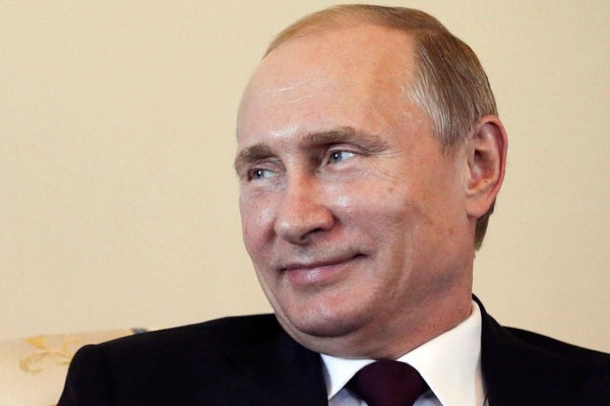 Putin ajak Obama bahas ISIS