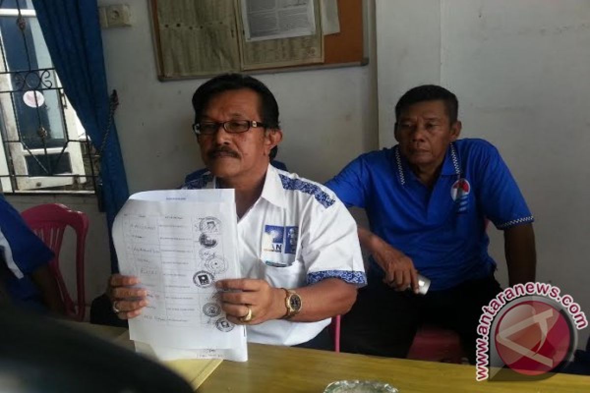 PAN Palembang sampaikan mosi tak percaya 