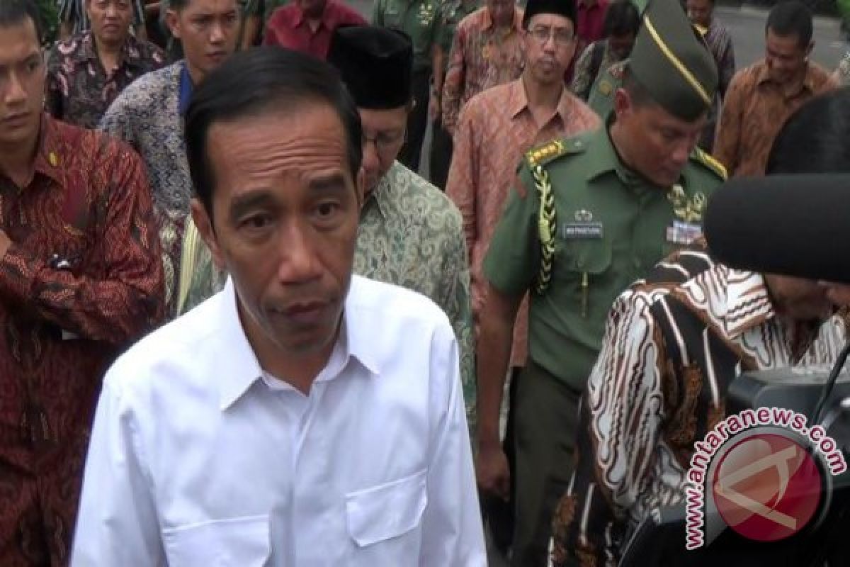 Jokowi: Luhut Pandjaitan dan Prabowo Subianto kawan dekat