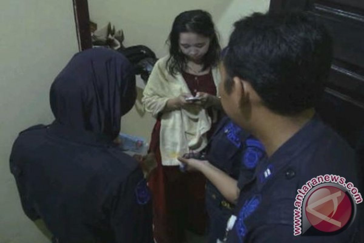 Banjarmasin Police Raids Nasty Kos-kosan