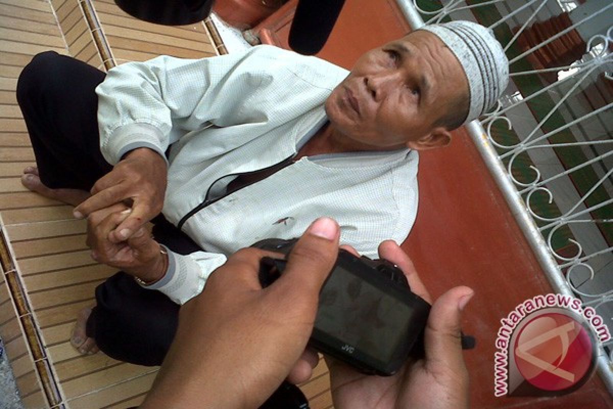 TNI Korem 012 TU Diduga Pukul Orang Tua Gampong Aceh