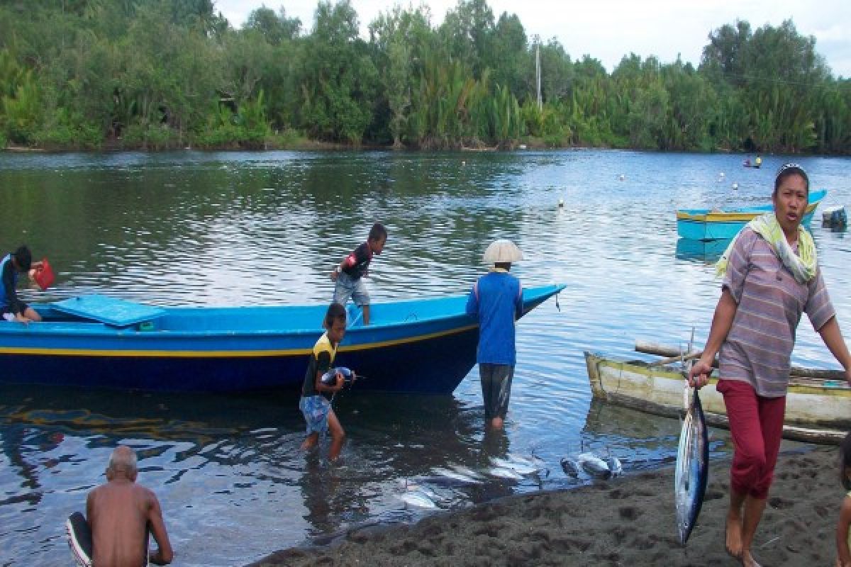 DKP imbau nelayan perhatikan cuaca sebelum melaut