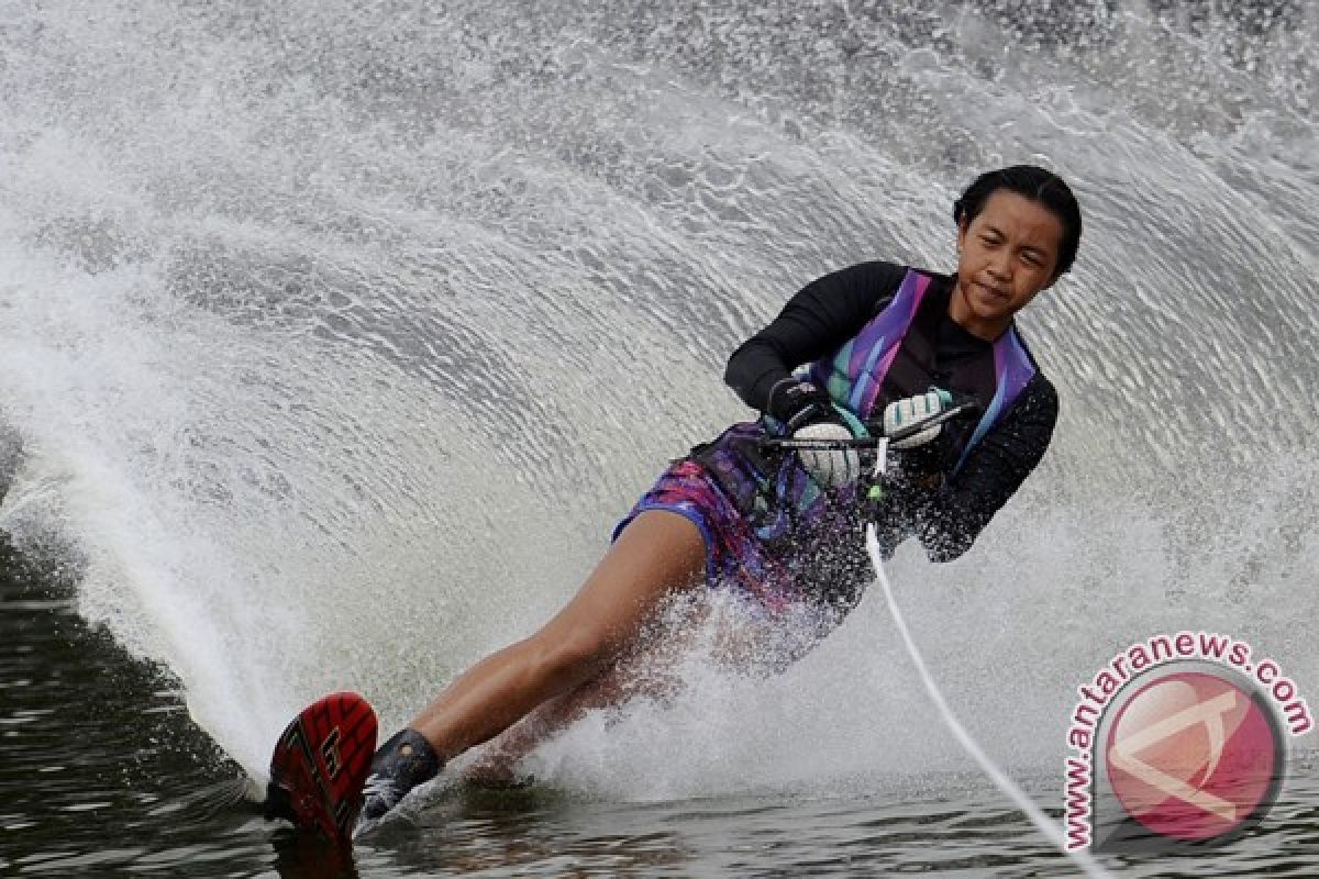 Indonesia raih emas ski air