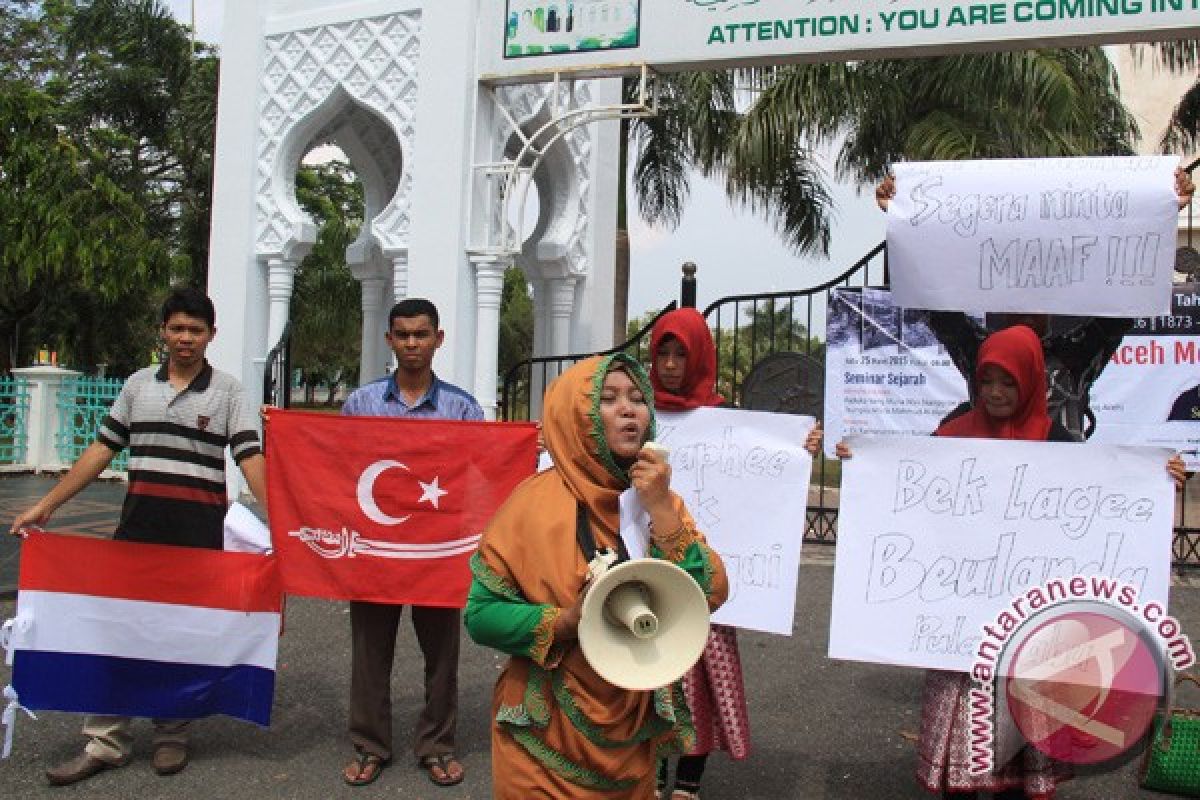 Peringati Perang Aceh-Belanda - ANTARA News Aceh