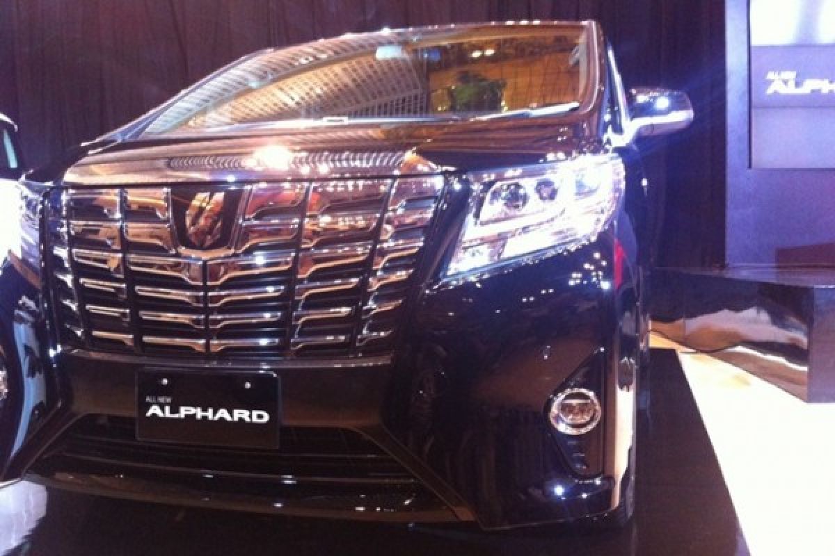 All-new Alphard bermesin baru makin irit BBM