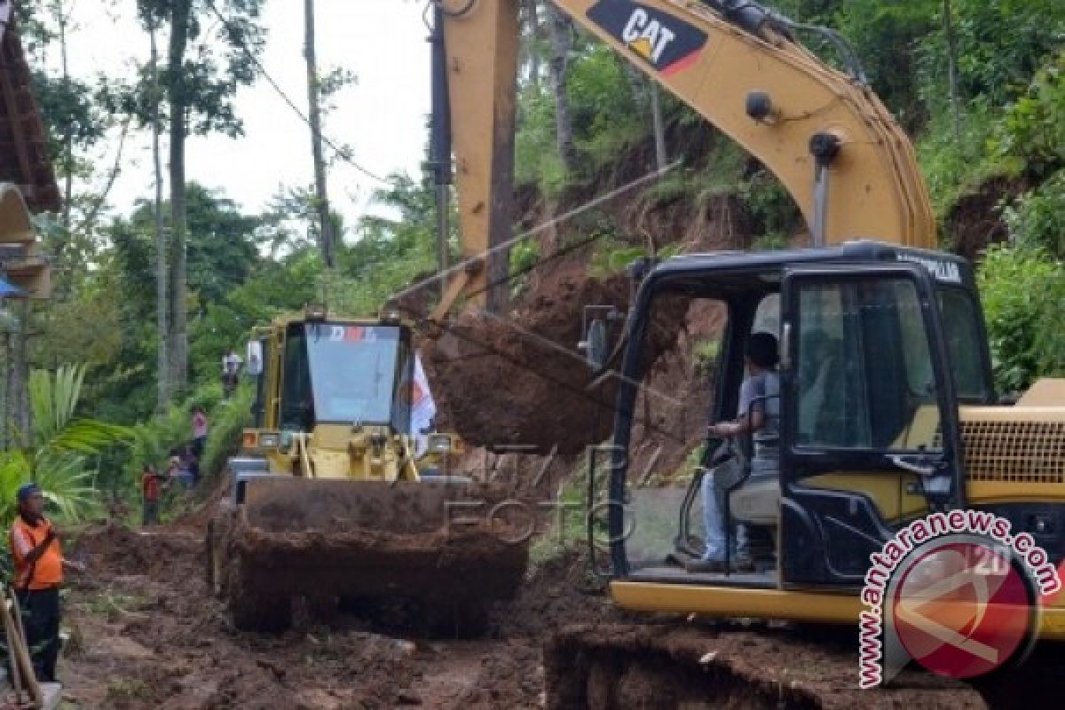 Gorontalo Utara Butuh Alat Berat Tangani Bencana 