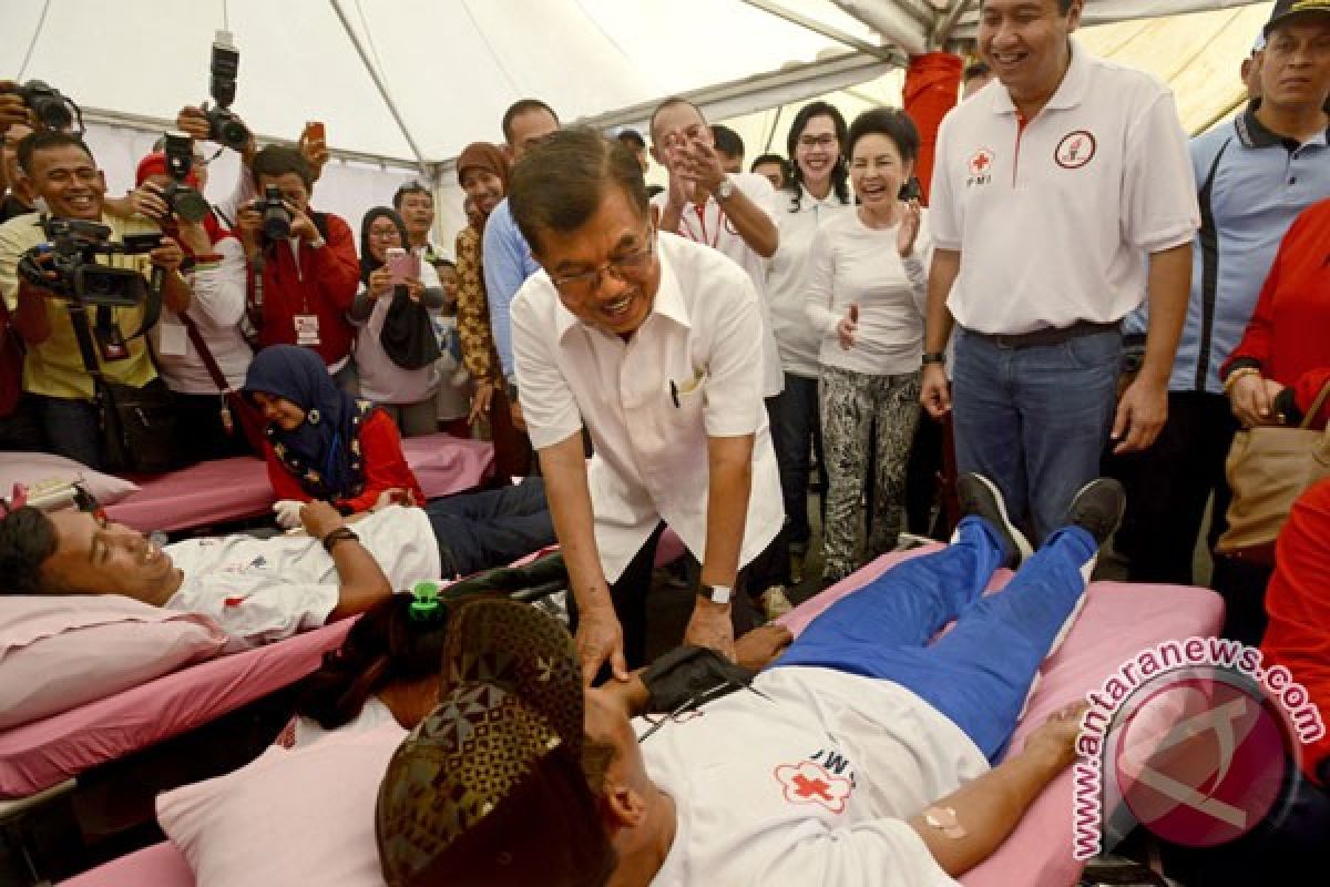 Belasan ribu warga Indonesia donorkan darah